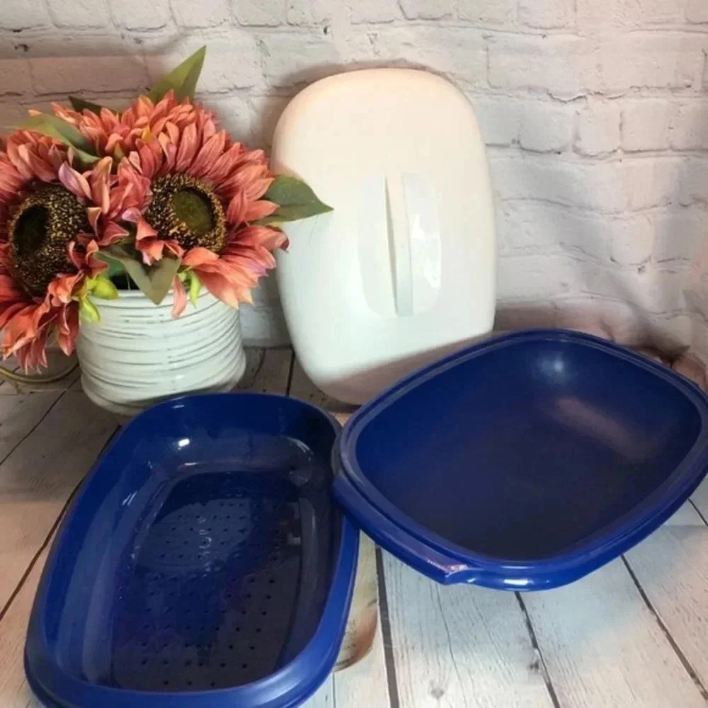 Vintage Tupperware Meals in Minutes set blue